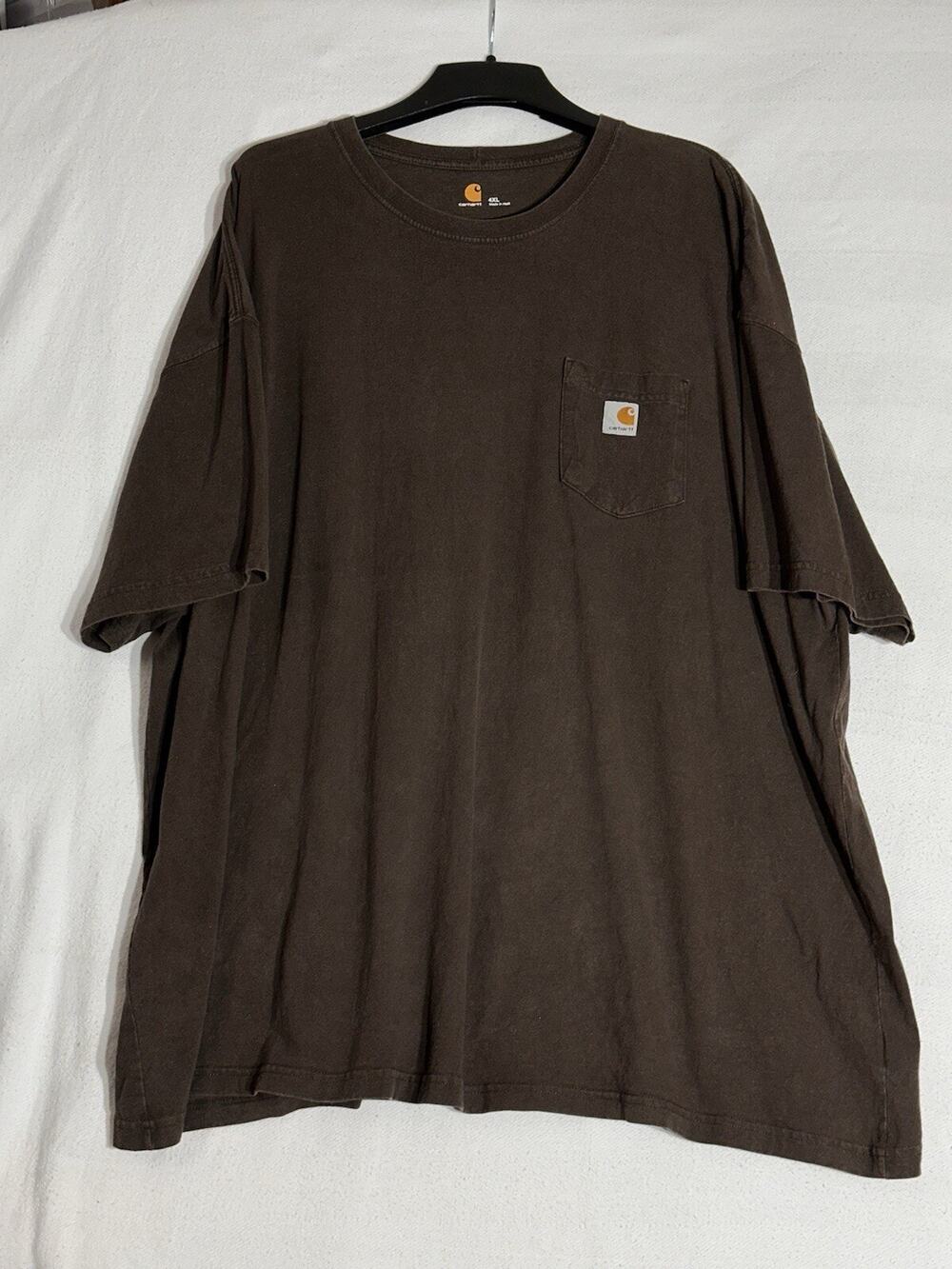 Carhartt T-shirt Men’s 4XL Brown Regular Fit Chest Size 31 In. Length 34 In.